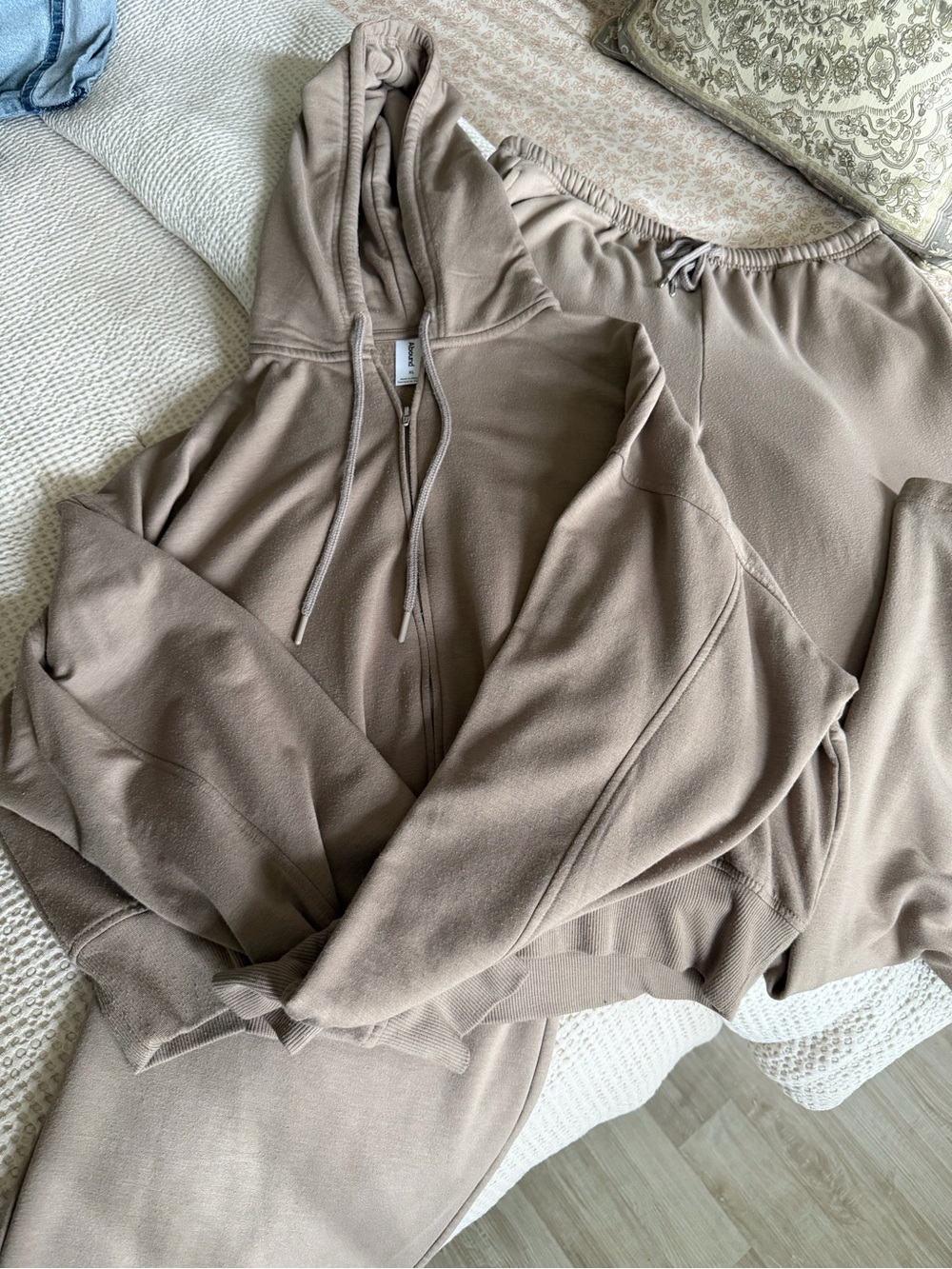 Abound Cozy Fleece Hoodie & Pant Set - - Picture 5 of 7